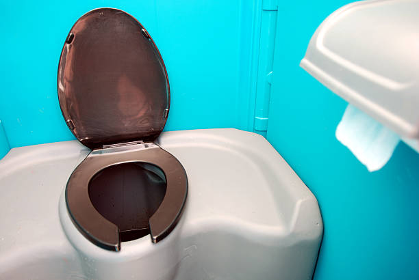 Porta potty delivery and setup in Cross Lanes, WV